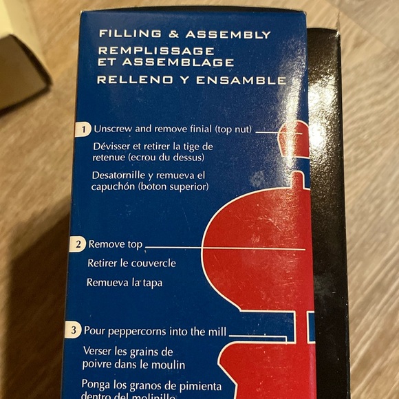 - NIB Mr Dudley Peppermill Salt Shaker Set 🧂✨ - Picture 13 of 14